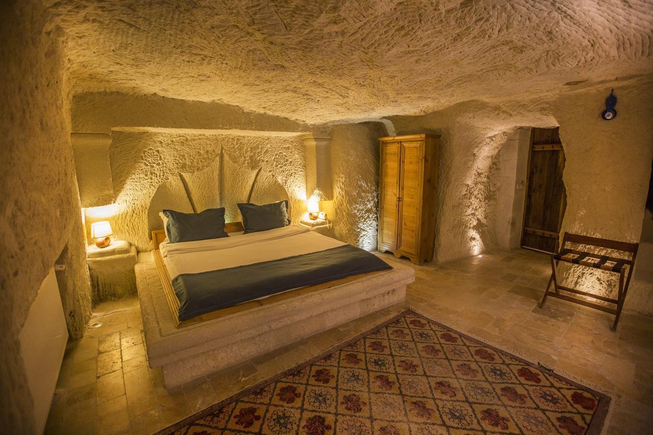 Azure Cave - Cappadocia
